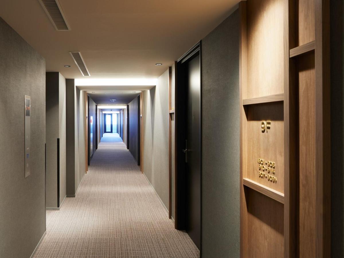 Lamp Light Books Hotel Sapporo Exterior foto