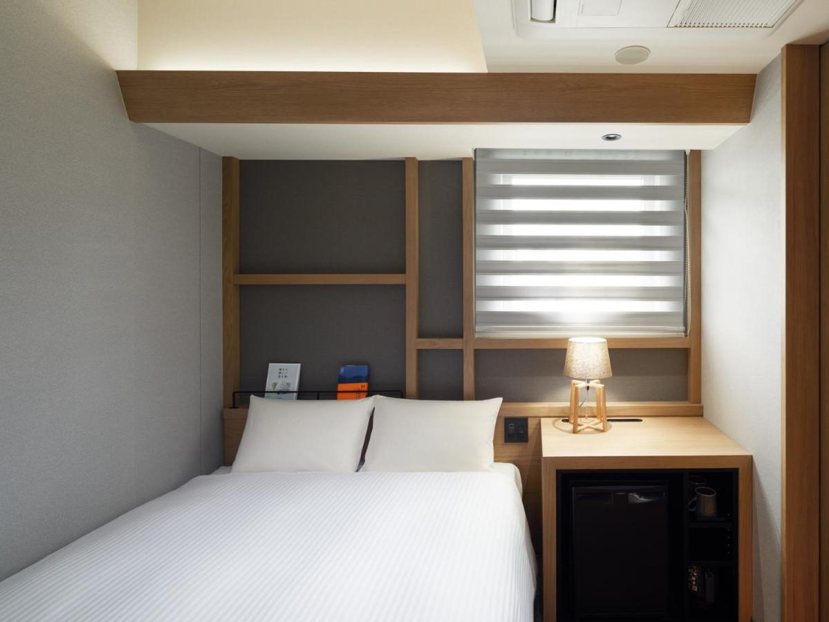 Lamp Light Books Hotel Sapporo Exterior foto